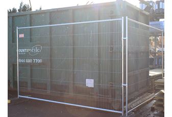 Standard Express Panel 2.0m High x 3.5m Wide Anti-Climb mesh 38mm Uprights, 25mm Rails - Minimum order quantity of 10 panels
