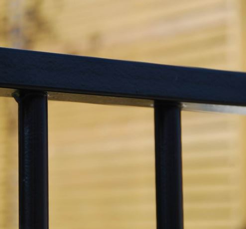 Sentry Residential Railing Rail Detail