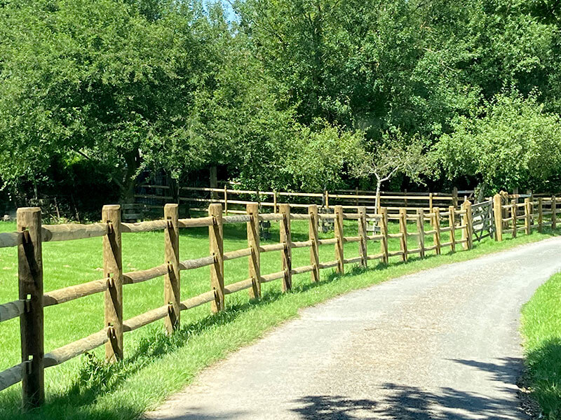 agricultural-post-and-rail-fencing