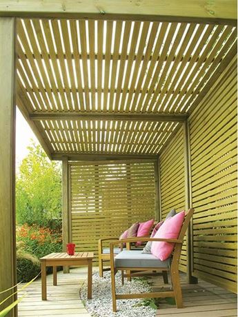 Venetian garden shelter