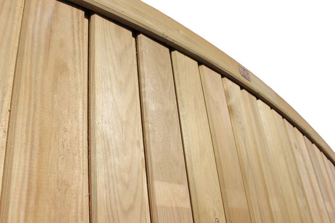 Close up Tongue and Groove Convex Fence Panel
