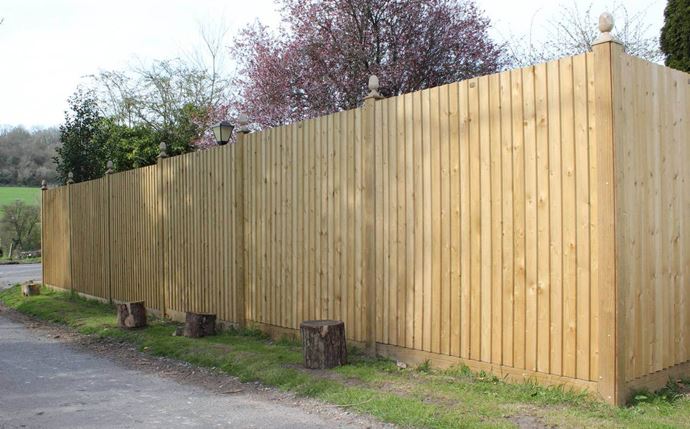 Feather Edge fencing near farm