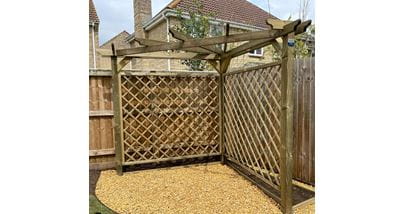 Wooden Corner Pergola with Trellis