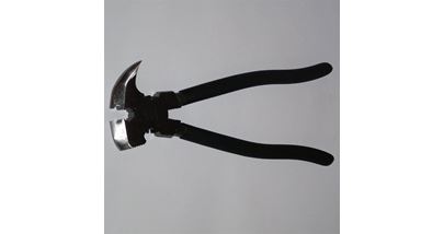 pliers