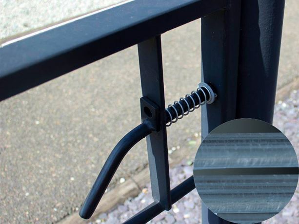 estate gate closing bolt galvanised