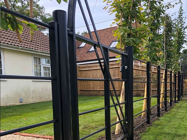powder-coated-black-estate-gate