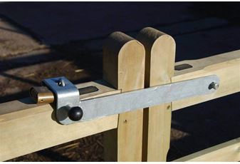 Loop Over Catch Galv. complete with M10x100mm Coach Bolt Staple Receiver & Knobs (S)