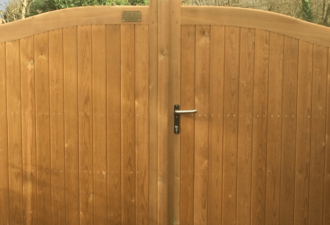 J Lock on gate