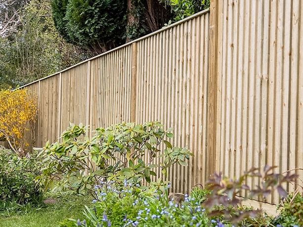 feather edge fence panels