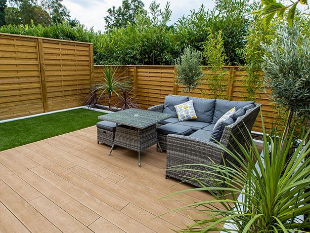 horizontal-fence-panel