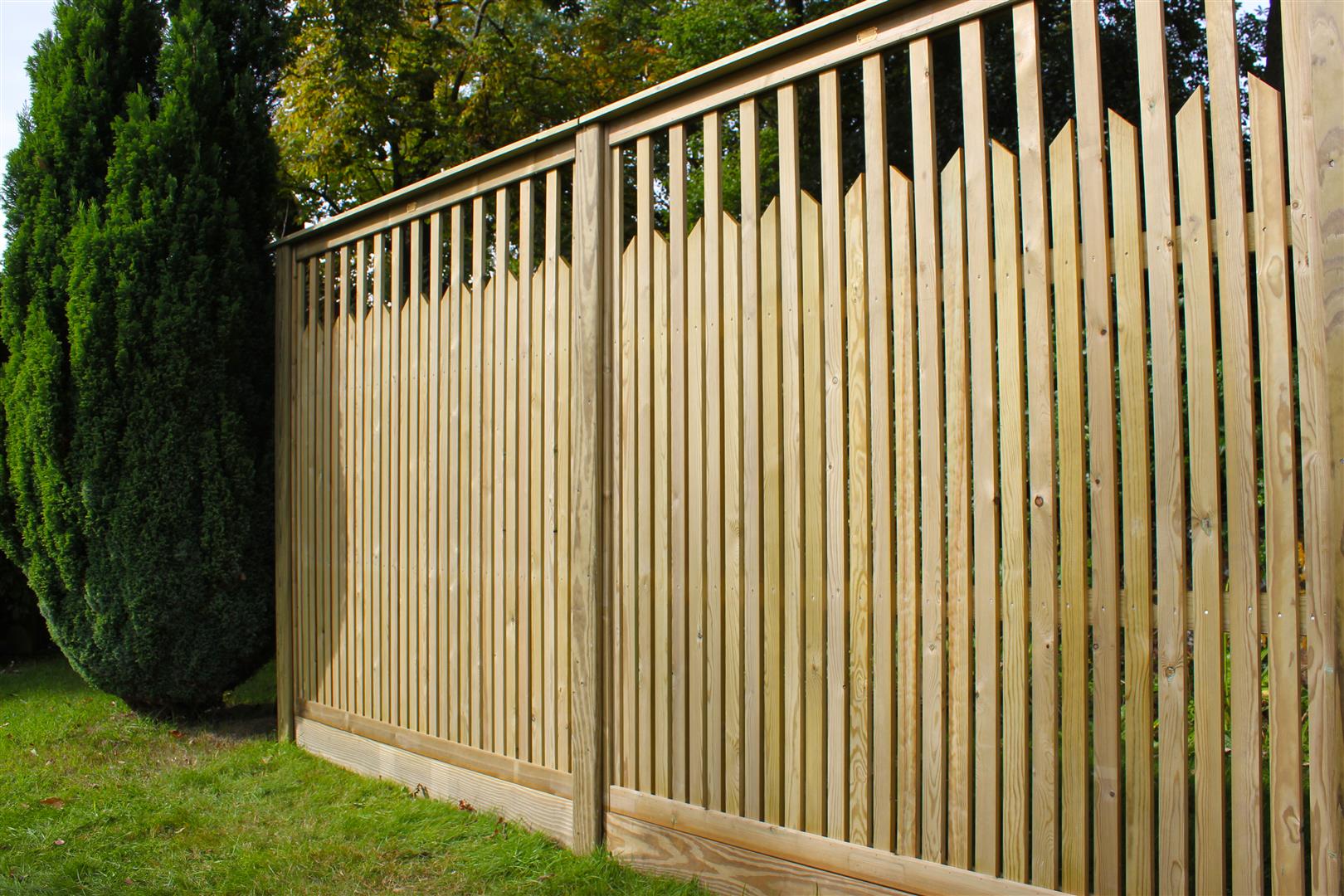 Paliframe timber fence Panel Run