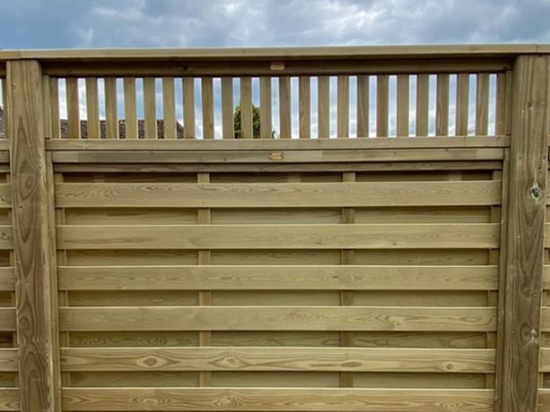 fence top trellis