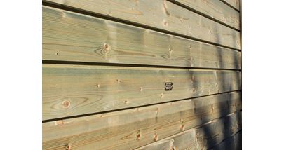 shadowline panel detail