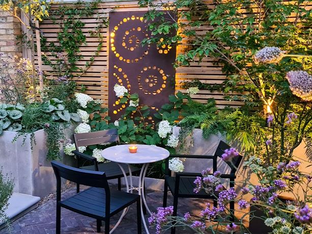 Venetian contemporary fence panels
