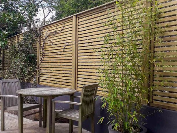 venetian-garden-fencing-panels