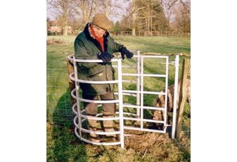 Galvanised Metal Kissing Gate - with Self Closing Hinge Arrangement