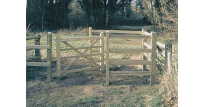 Mobility Wooden Kissing Gate