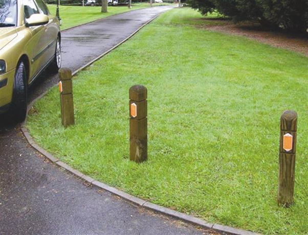 Wooden Verge Marker Posts