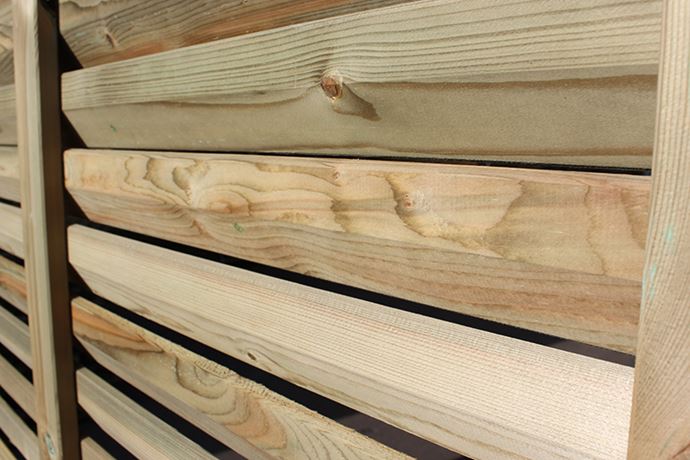 Slatted fencing