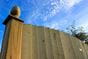 Featherboard convex with fence post