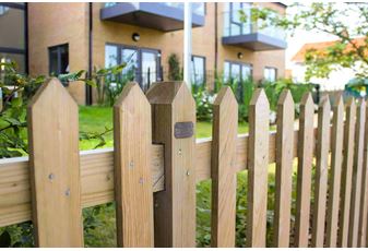 Traditional Fencing Palisade Pointed Pales