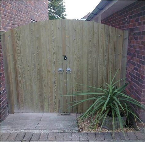 Brabourne Double Gate