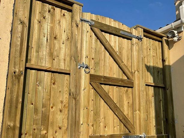 brabourne-timber-garden-gate