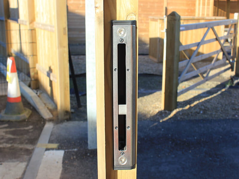Courtyard & Garden Gate Latch Jacksons Fencing