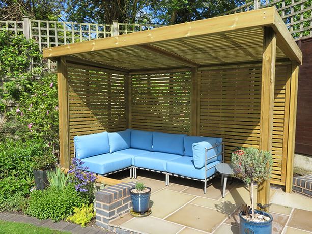 Venetian garden Shelter