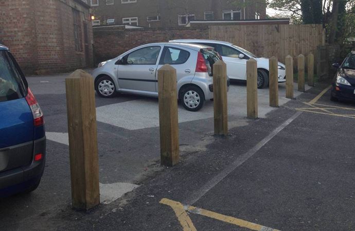 Square bollards