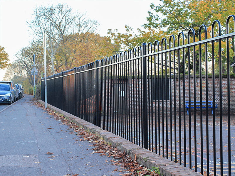 Hoop top railings