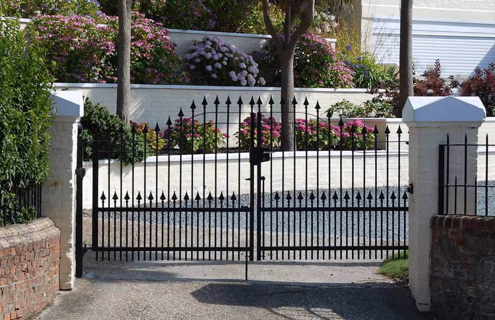 Double Leaf Ornamental Gate