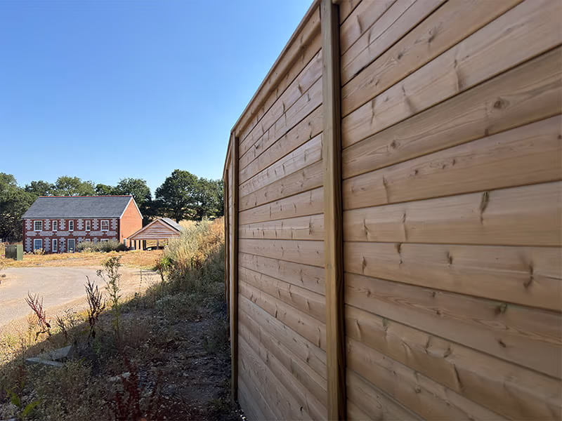 Acoustic fencing for dog kennels