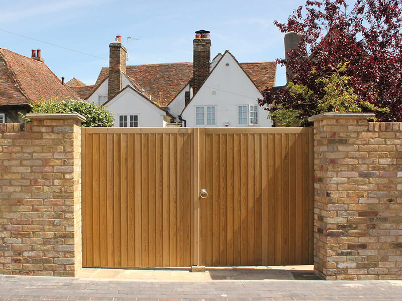 rye Wooden Gate