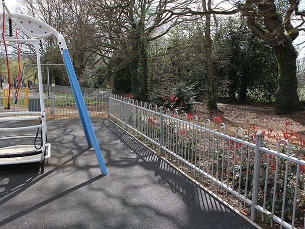 Anti-Trap Fencing