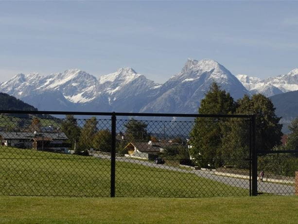 Chain Link Fencing System