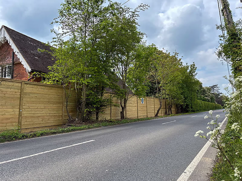Acoustic Fencing Transforms a Noisy Roadside Garden in Kent Countryside garden acoustic fencing