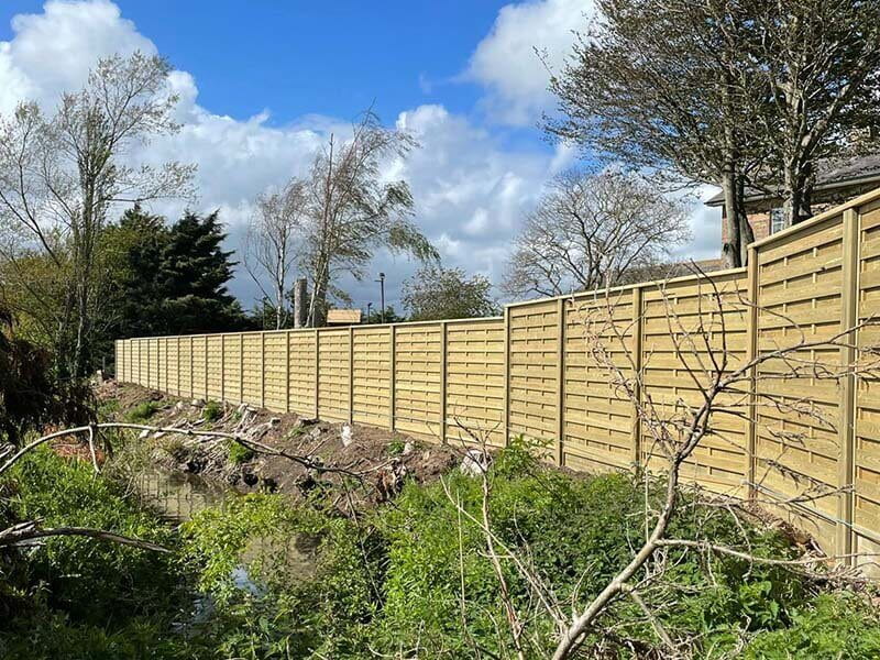 best fencing for coastal areas