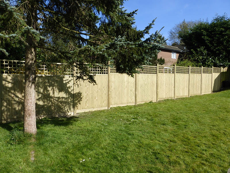 Caterham Fencing Jacksons Approved Installer