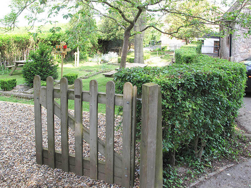 palisade gate at Brabourne school