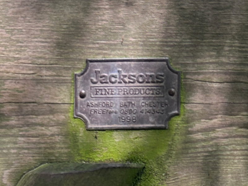 Jacksons Fencing badge