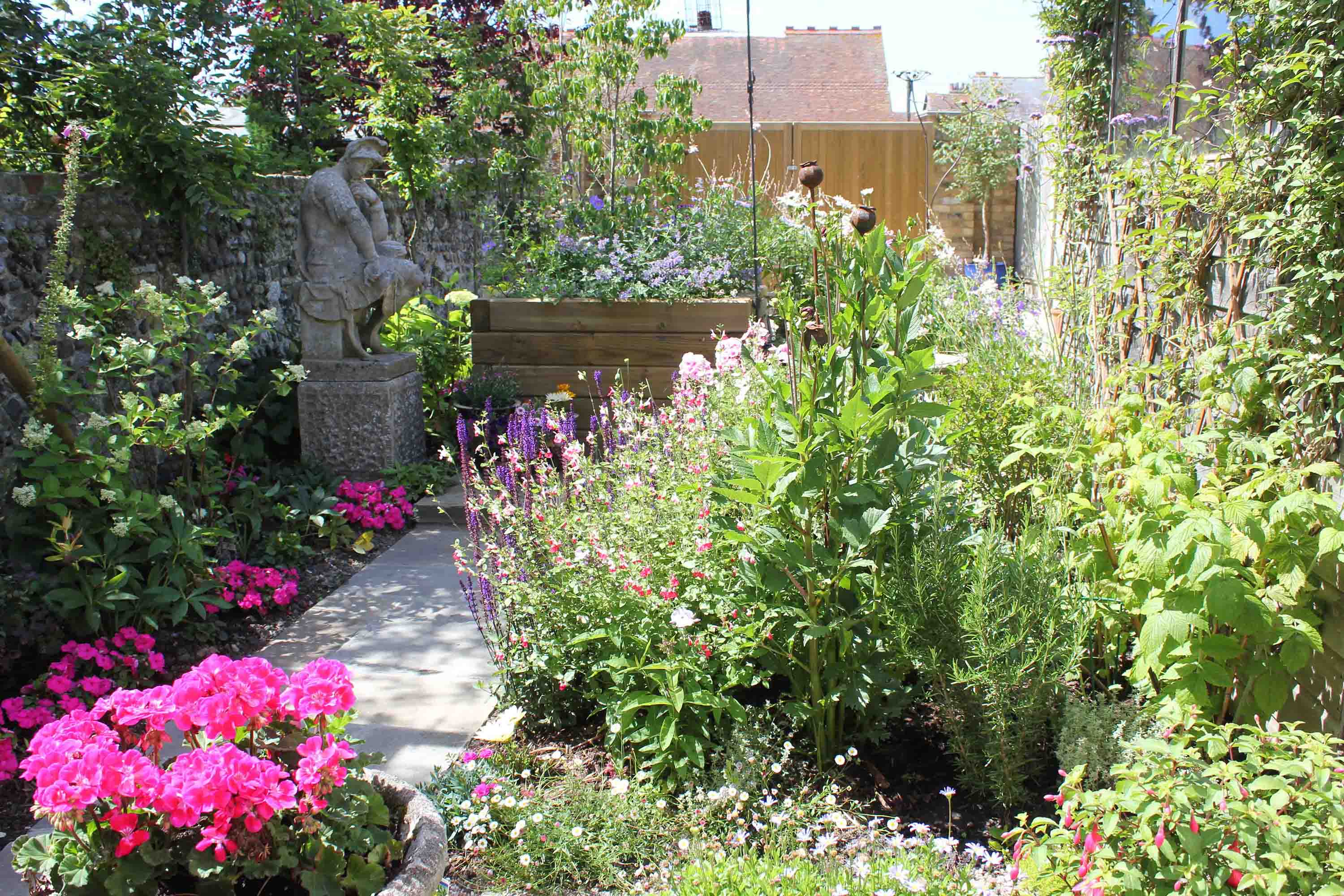 Courtyard Garden Design