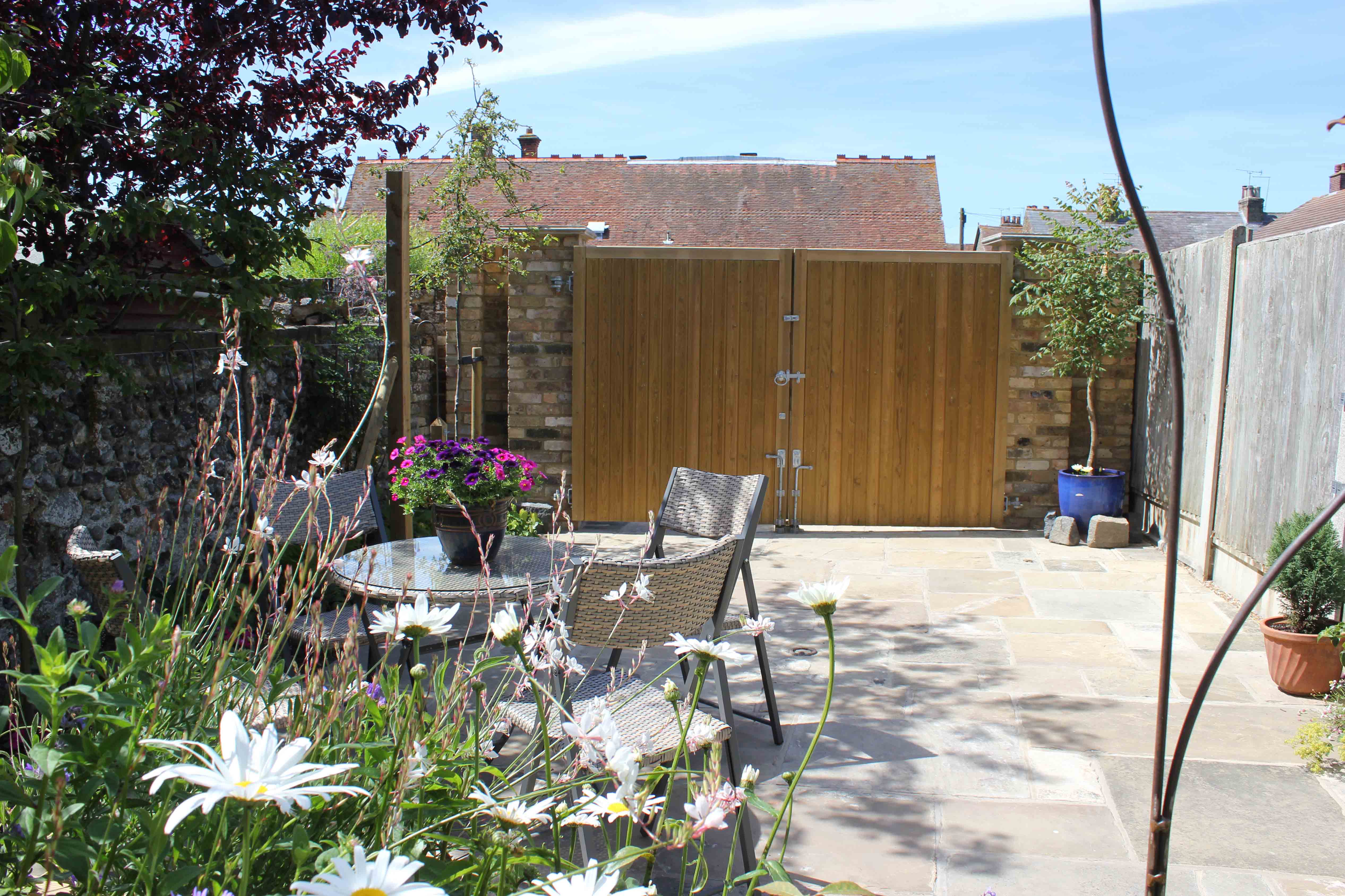 Courtyard Garden Gates and Patio