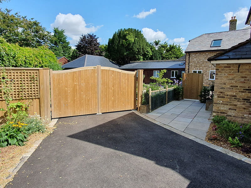 Entrance gates for driveways