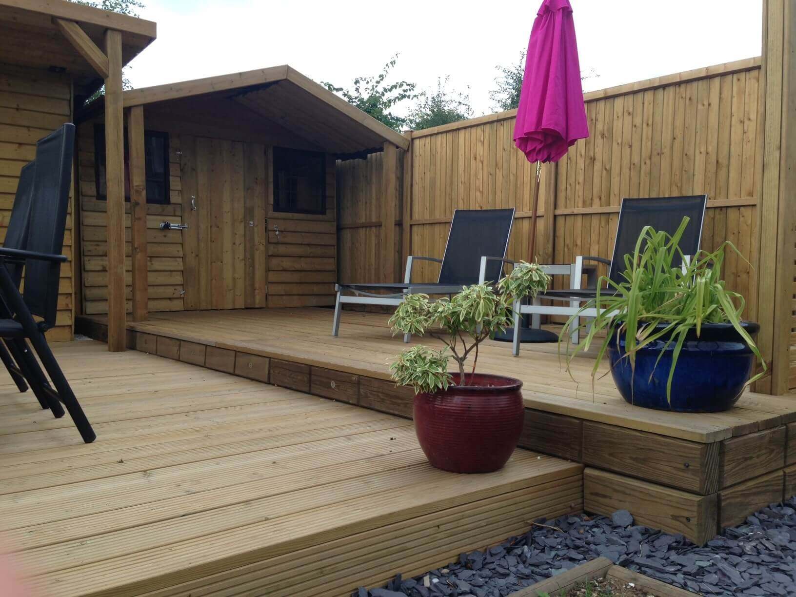 low maintenance garden fencing