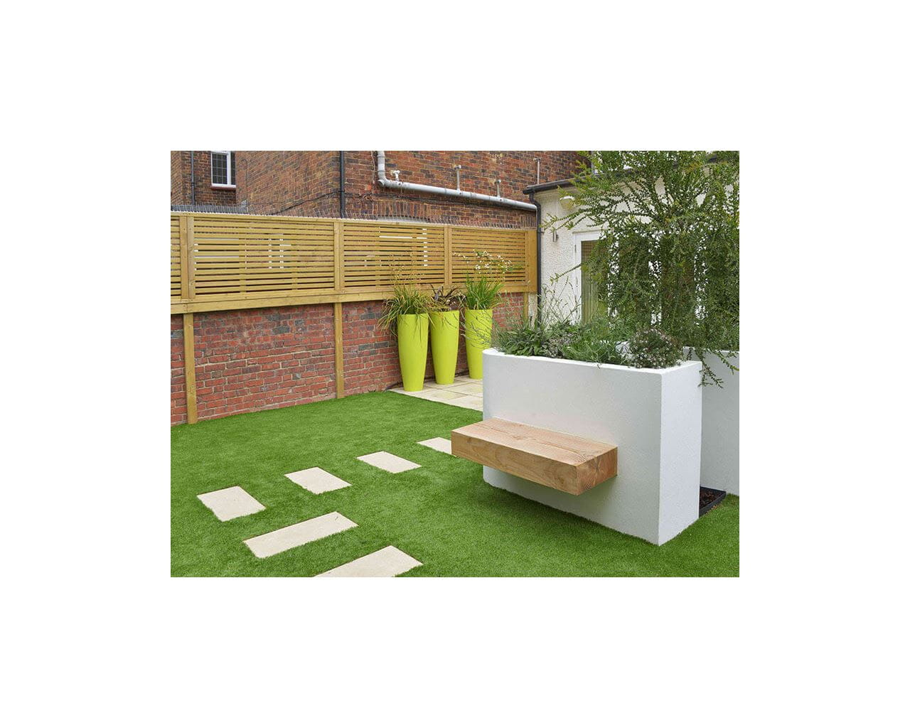 Venetian fence panels on wall with bench