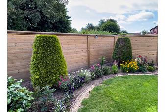 Noise reduction fence installer