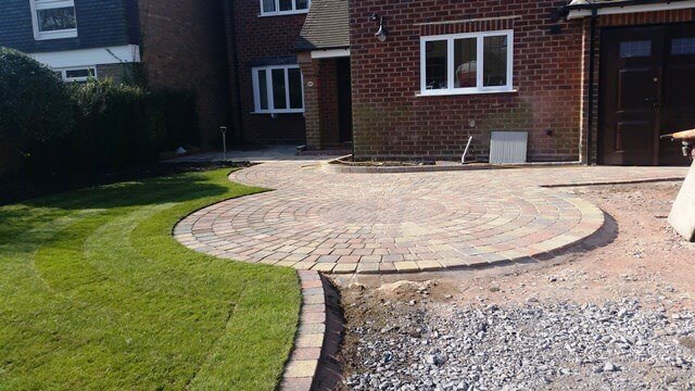 Work progressing on the paving driveway