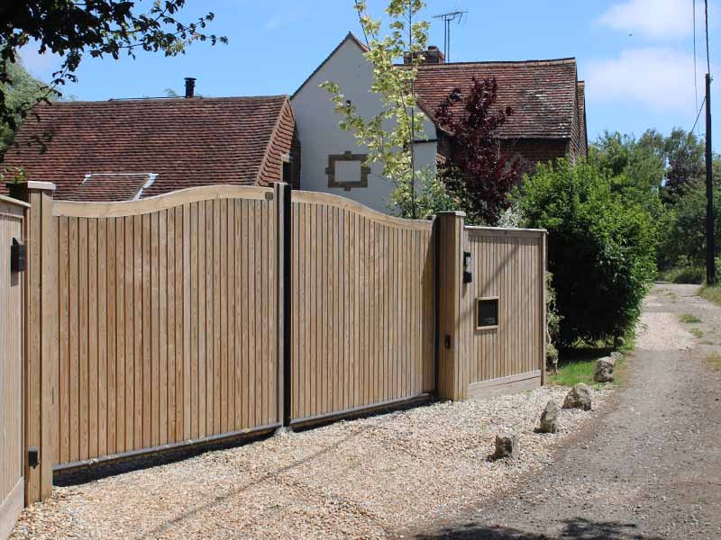 Hythe Courtyard Gate with matching Vertical Tongue and Groove Effect panels