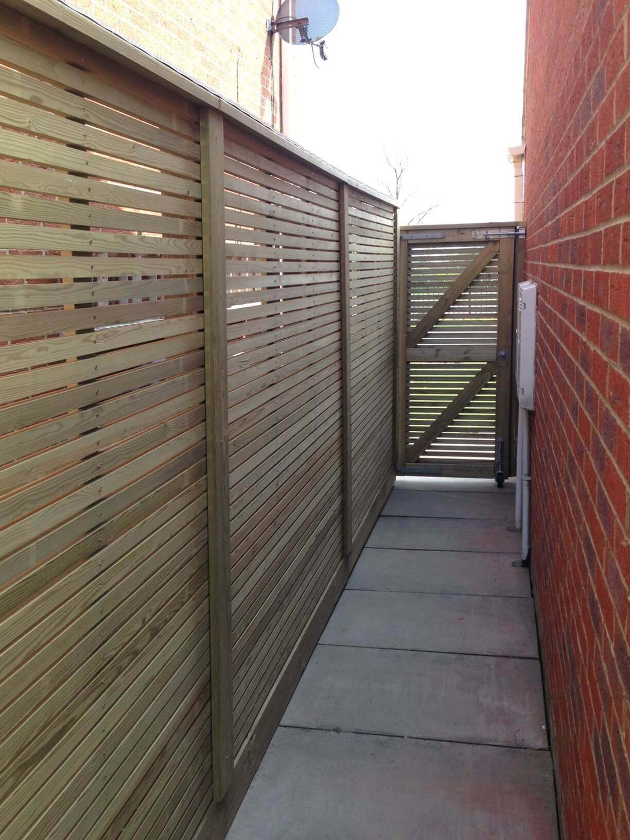 style fencing in super modern garden Jacksons Fencing